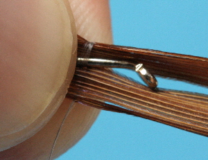 Material anlegen - Schlaufe bilden Material anlegen - Schlaufe bilden